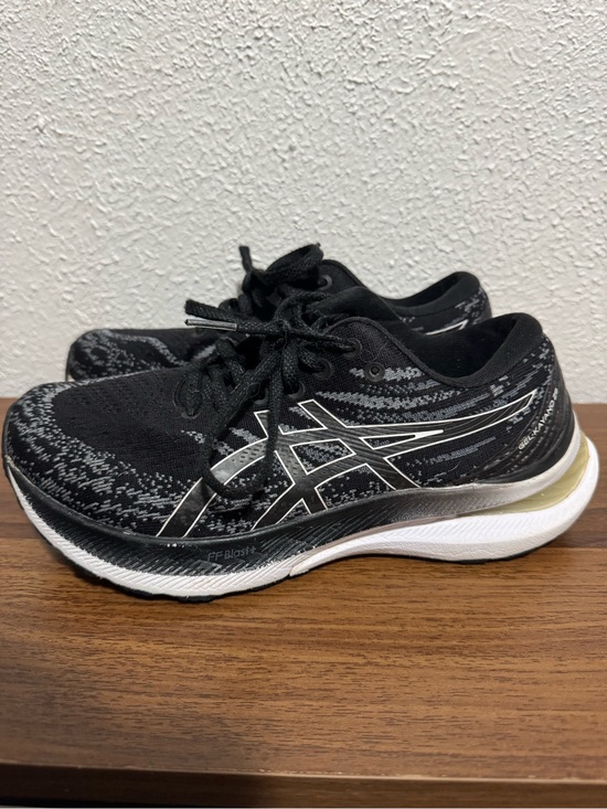 Asics Shoes - ASICS Women’s Gel-Kayano 29 Running Sneakers Black And White Size 6 Wide